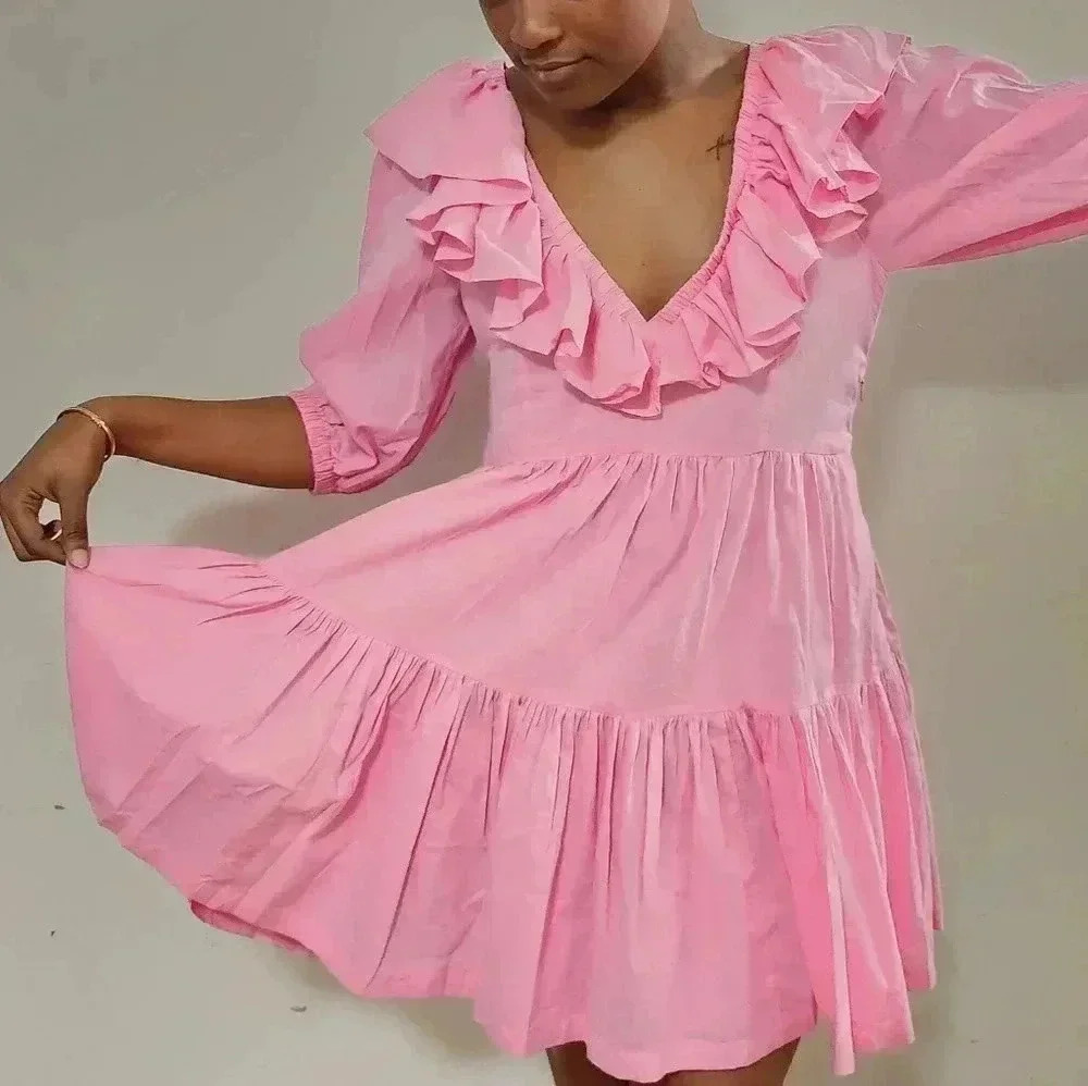 Hansen and Gretal-Malika dress with Ruffle‎ Accent Open Back pink size medium
